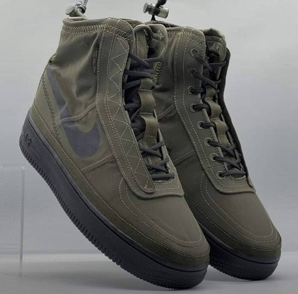 Sneaker