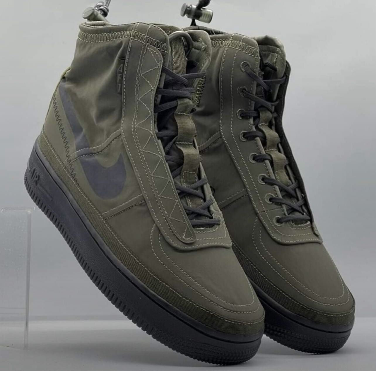 Sneaker