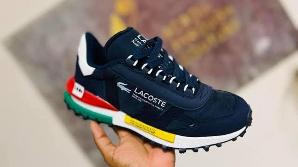 Sneaker
