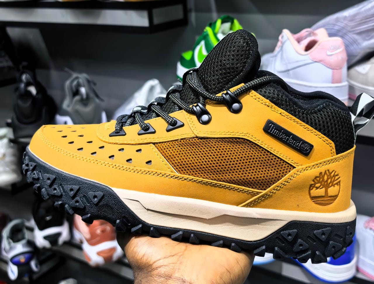 Sneaker